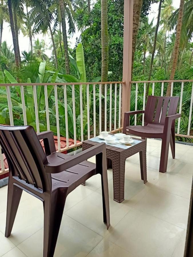 Srushti Sea Villa Resort Diveāgar Esterno foto